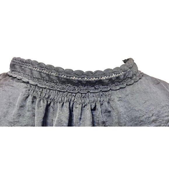 Vertical Small Black Sateen Tunic 3/4 Sleeve - Picture 3 of 6